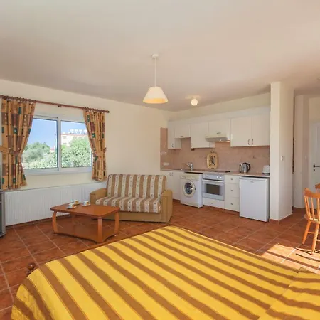 Thekla Court Apartment Polis Exterior photo