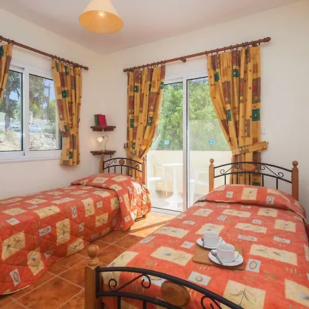 Thekla Court Apartment Polis Exterior photo